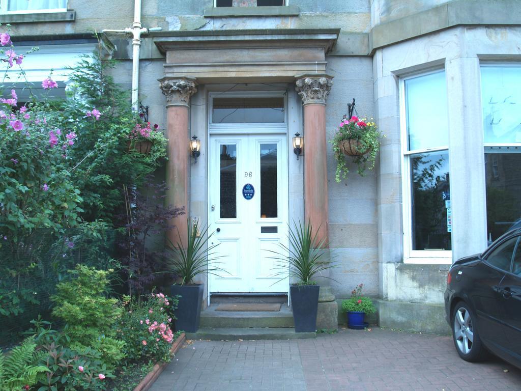 Clan Walker Guest House Edimburgo Esterno foto